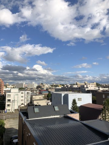 最上階で眺望も良好です(^^♪