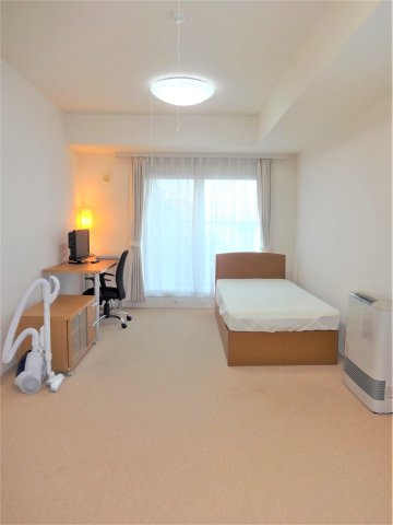 室内　家具家電付き
