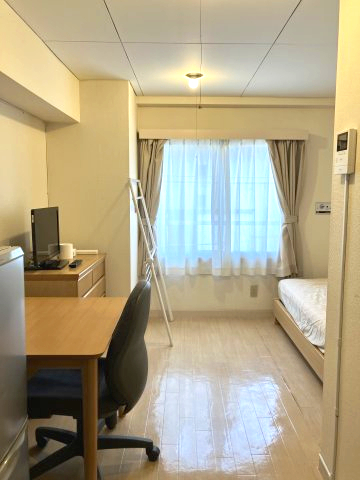 お部屋に合った家具家電付きです。