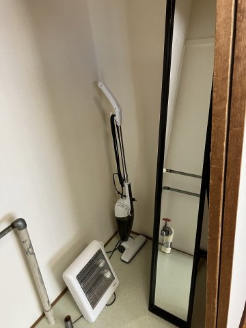 室内　家具家電付き