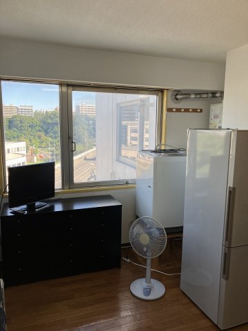 室内　　家具家電付き