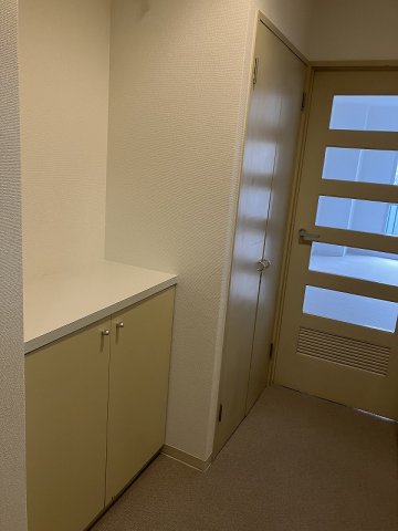 シューズボックス