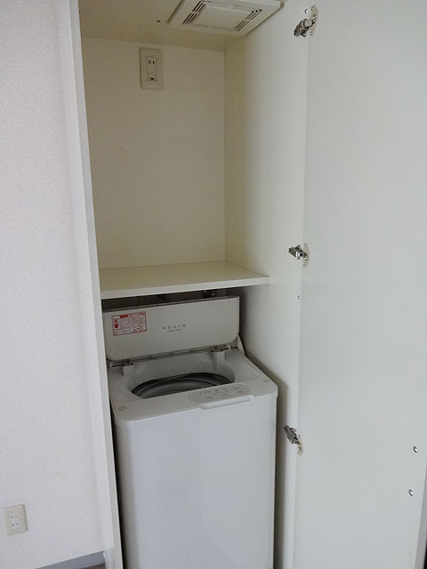 洗濯機置き場