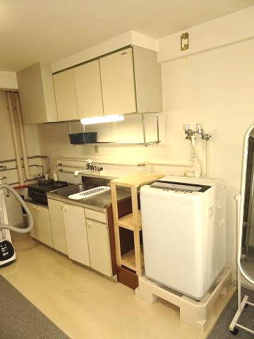 キッチン　家具家電付き